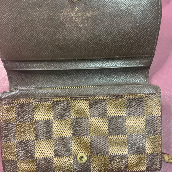 Louis Vuitton wallet - Picture 4 of 16